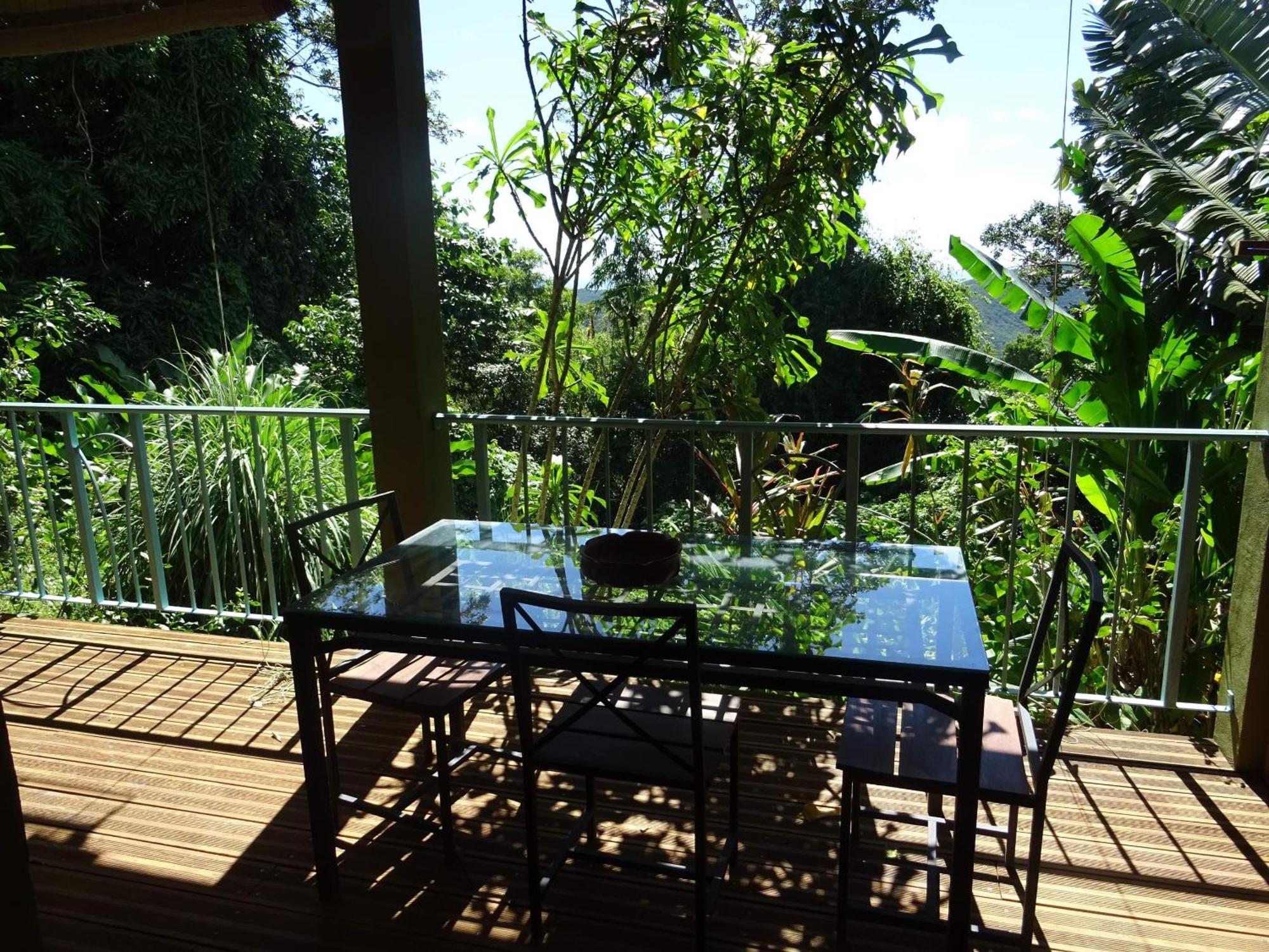 Bungalow Dourou Deshaies Exterior photo